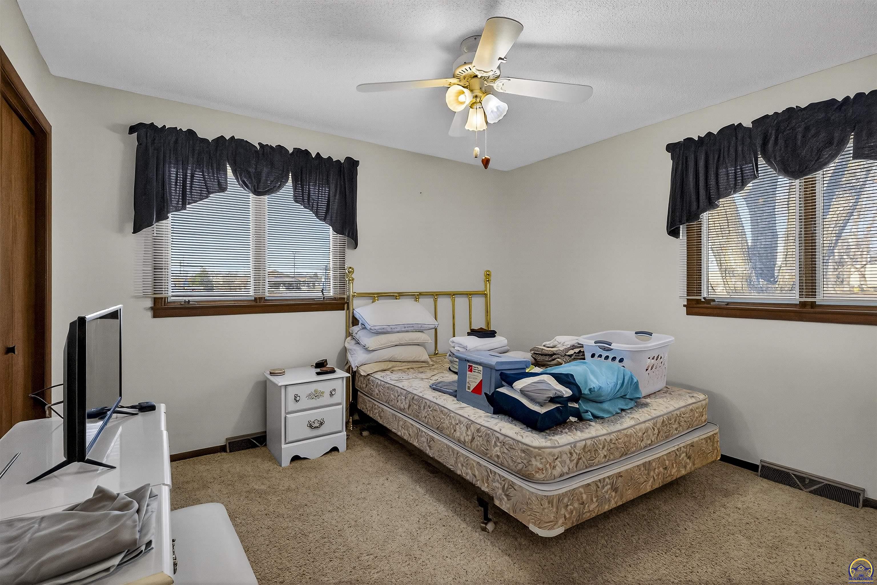 201 Dakota Avenue Holton, KS 66436 - Photo 13 of 25