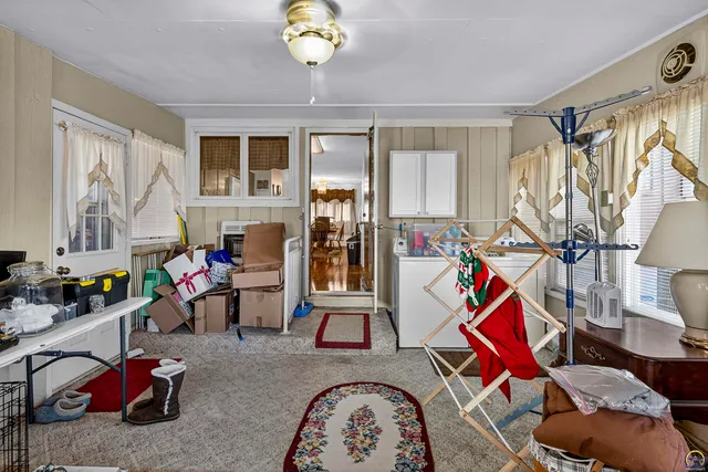 $199,500 | 201 Dakota Avenue, Holton, KS 66436