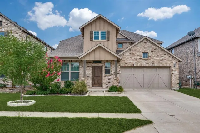 $2,300 | 6136 Hightower Street, Aubrey, TX 76227