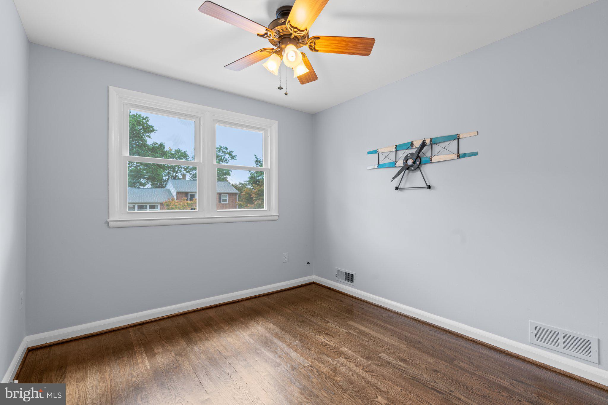616 Southmont Road Catonsville, MD 21228 - Photo 18 of 42 3rd Bedroom or Office