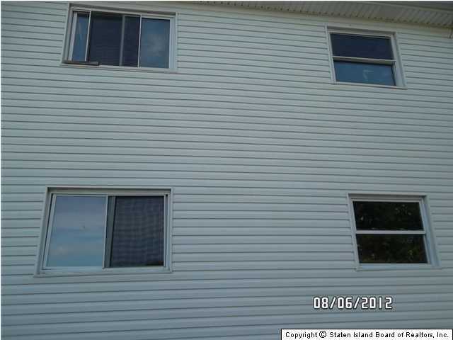 28 Rosecliff Road Staten Island, NY 10303 - Photo 9 of 13 Additional Photo