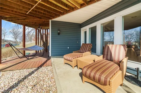 $1,350,000 | 606 Lake Viking Terrace, Gallatin, MO 64640