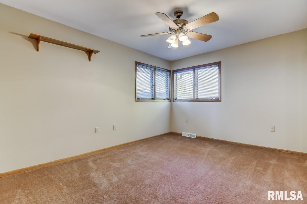 19 Fairview Lane Springfield, IL 62711 - Photo 35 of 50