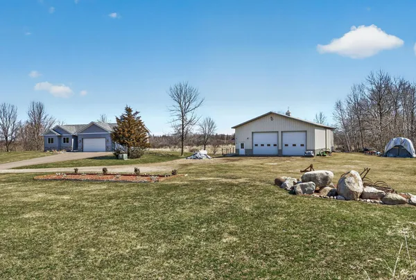 $699,999 | 38321 Baugh Street Northwest, Princeton, MN 55371