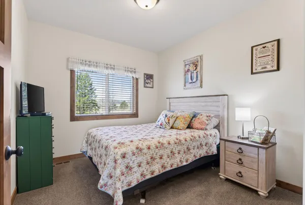 $699,999 | 38321 Baugh Street Northwest, Princeton, MN 55371