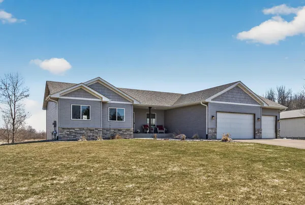 $699,999 | 38321 Baugh Street Northwest, Princeton, MN 55371