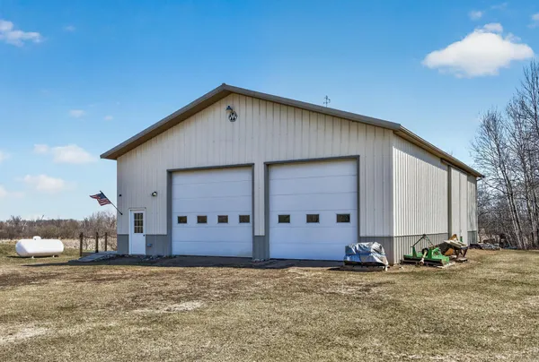 $699,999 | 38321 Baugh Street Northwest, Princeton, MN 55371