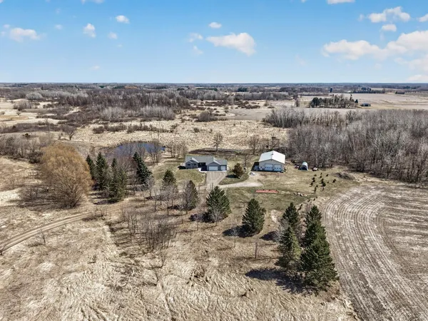 $699,999 | 38321 Baugh Street Northwest, Princeton, MN 55371