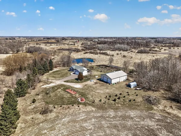 $699,999 | 38321 Baugh Street Northwest, Princeton, MN 55371