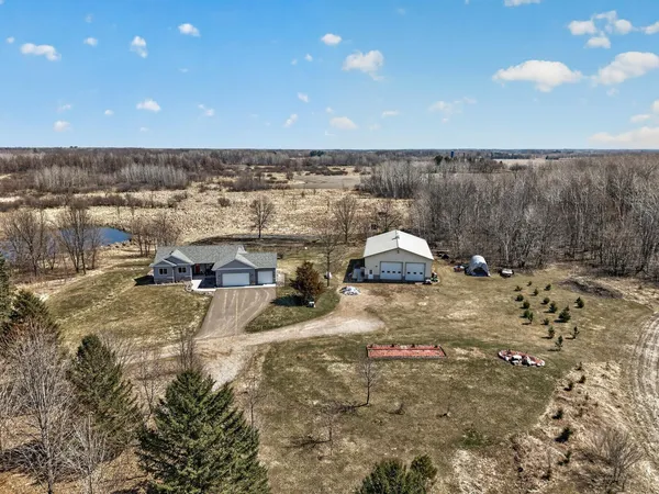 $699,999 | 38321 Baugh Street Northwest, Princeton, MN 55371