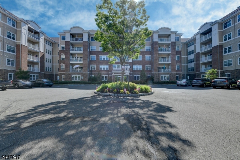 1113 Warren's Way Wanaque, NJ 07465 - Photo 1 of 26