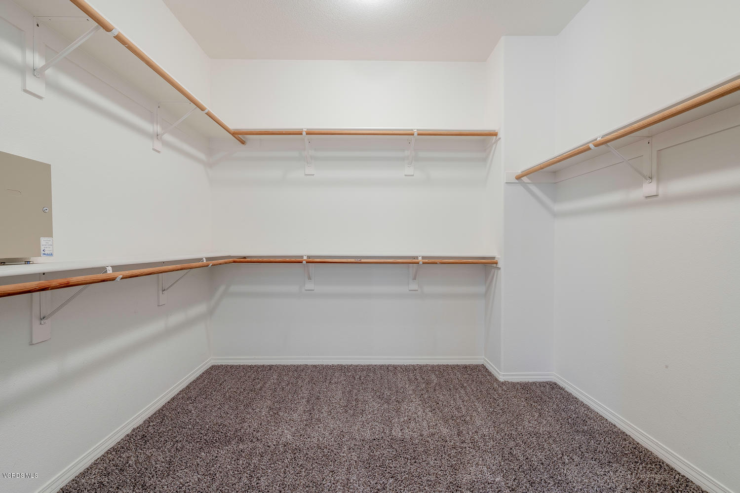 4114 Galapagos Way Oxnard, CA 93035 - Photo 29 of 46 4114 Galapagos Way Oxnard CA-large-029-0