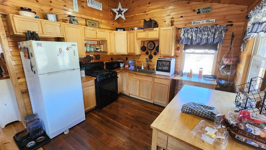 459 Adams Road Chesterville, ME 04938 - Photo 4 of 31 20260327_125851
