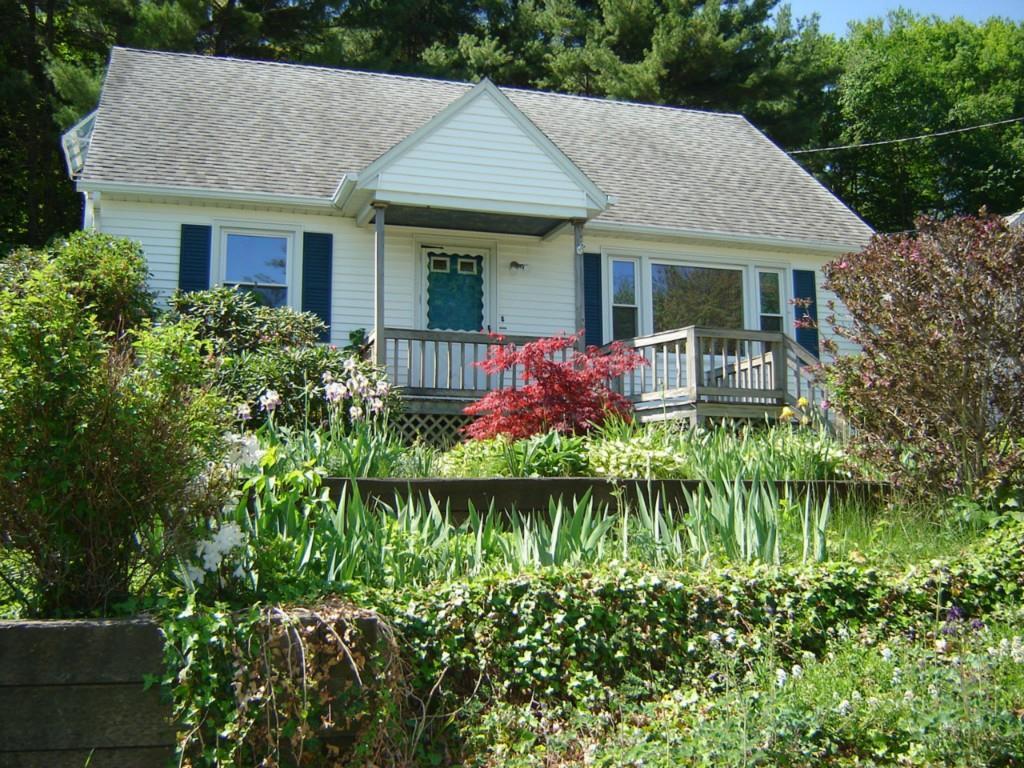 69 2nd Island Road Webster, MA 01570 - Photo 1 of 1