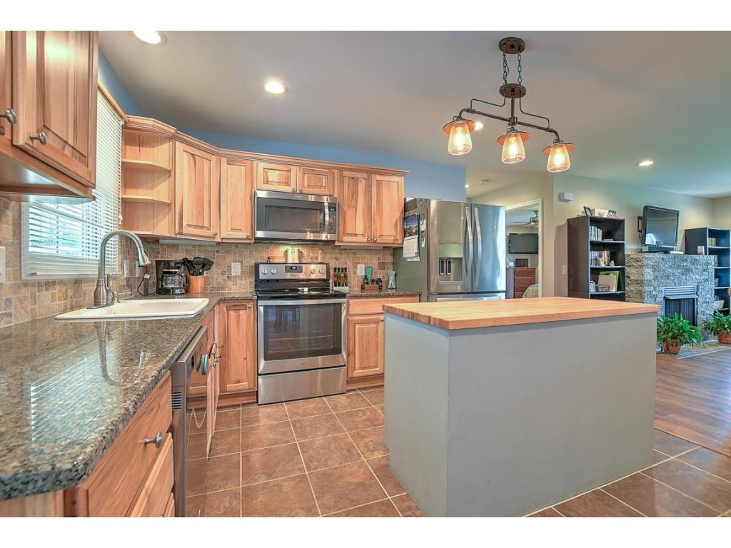 128 Anderson Street Limestone, TN 37681 - Photo 13 of 34 Photo 13