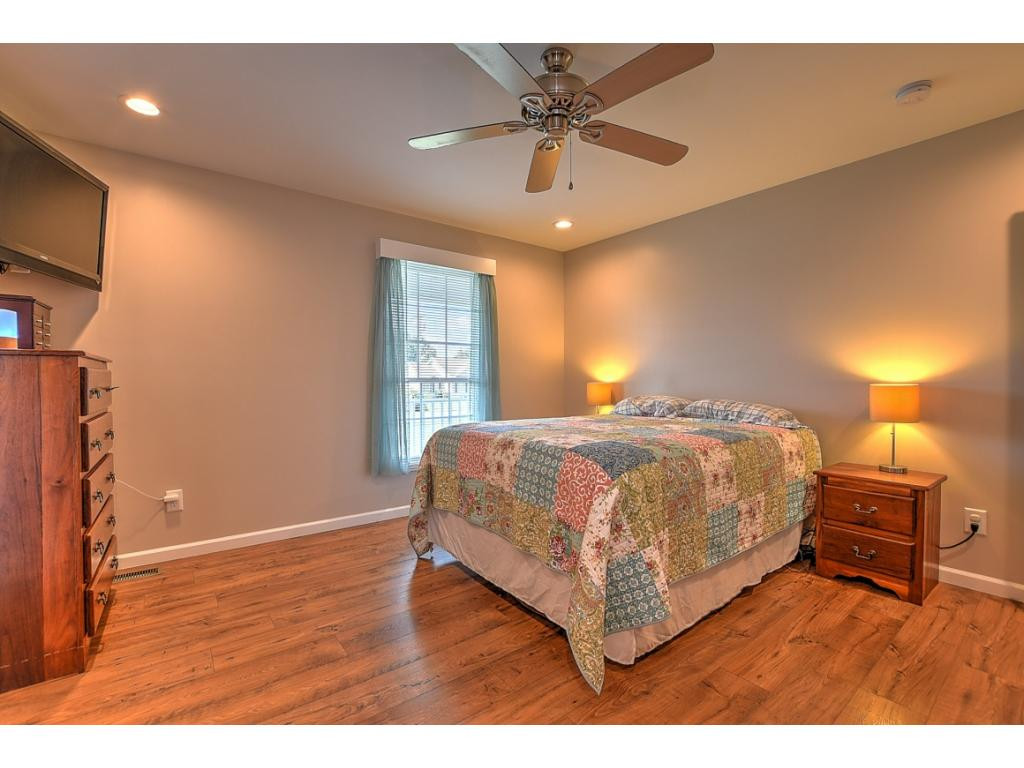 128 Anderson Street Limestone, TN 37681 - Photo 15 of 34 Photo 15