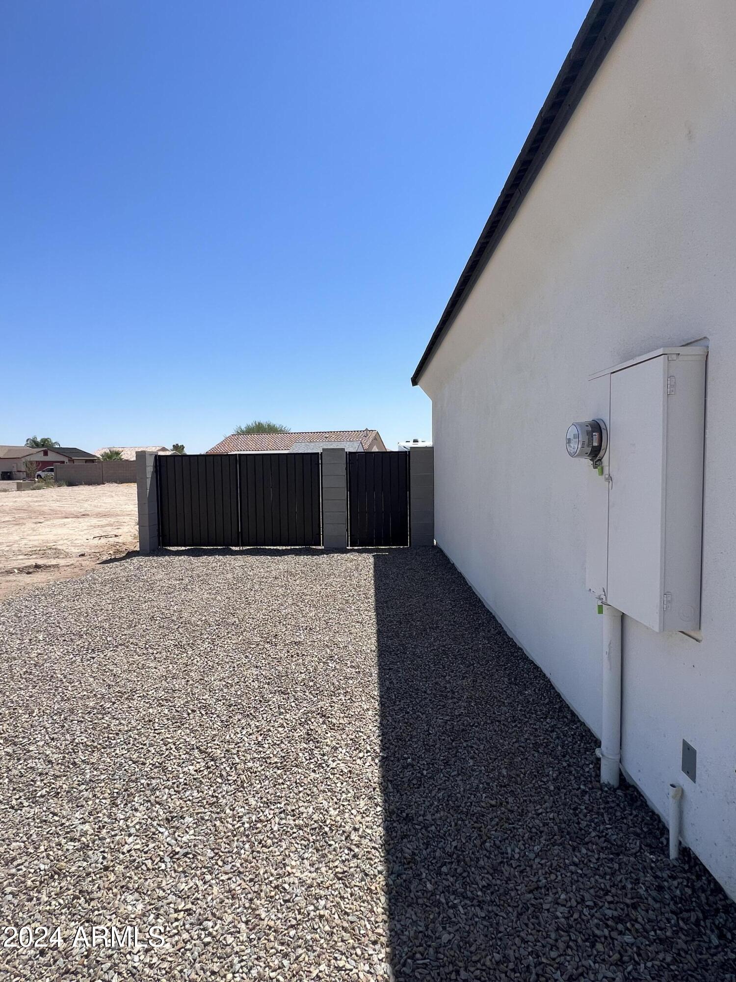 13627 South Del Rio Road Arizona City, AZ 85123 - Photo 29 of 32 IMG_1609