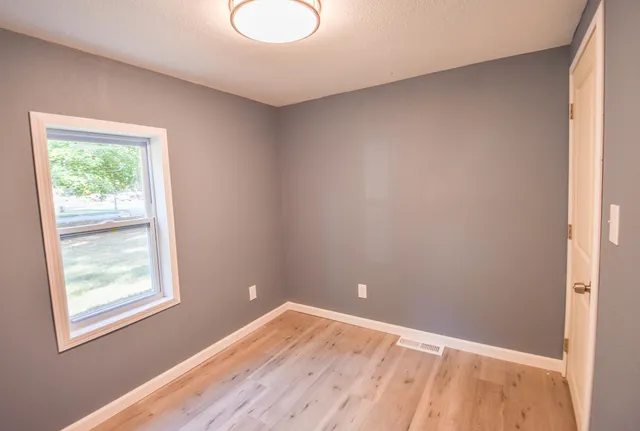 $184,900 | 421 Morse Street, Coldwater, MI 49036