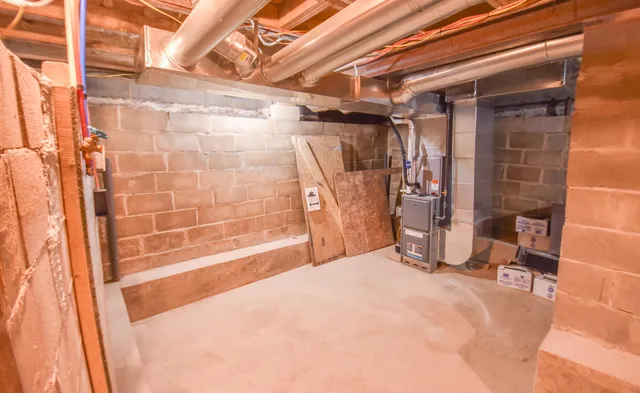 $184,900 | 421 Morse Street, Coldwater, MI 49036