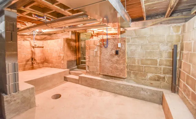 $184,900 | 421 Morse Street, Coldwater, MI 49036