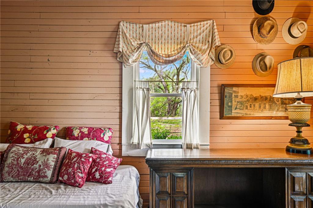 129 Hano Road Madisonville, LA 70447 - Photo 18 of 33