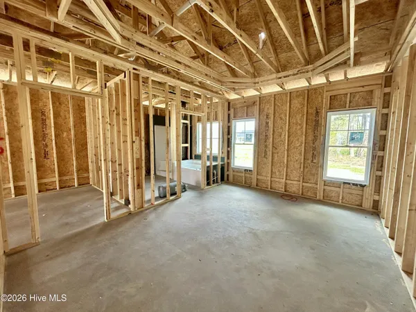 $319,900 | 3715 Huntcliff Drive, La Grange, NC 28551
