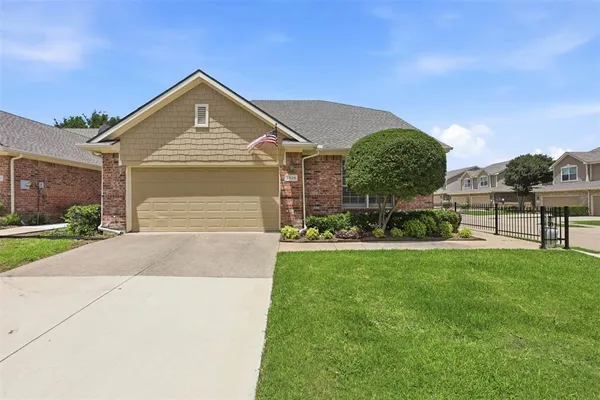 $419,000 | 9825 Spire Lane, Plano, TX 75025