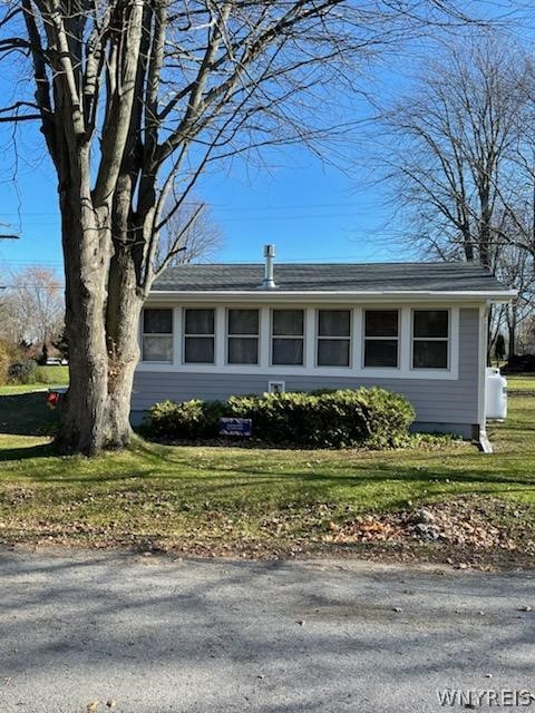 917 Sunset Beach Road Carlton, NY 14571 - Photo 2 of 27