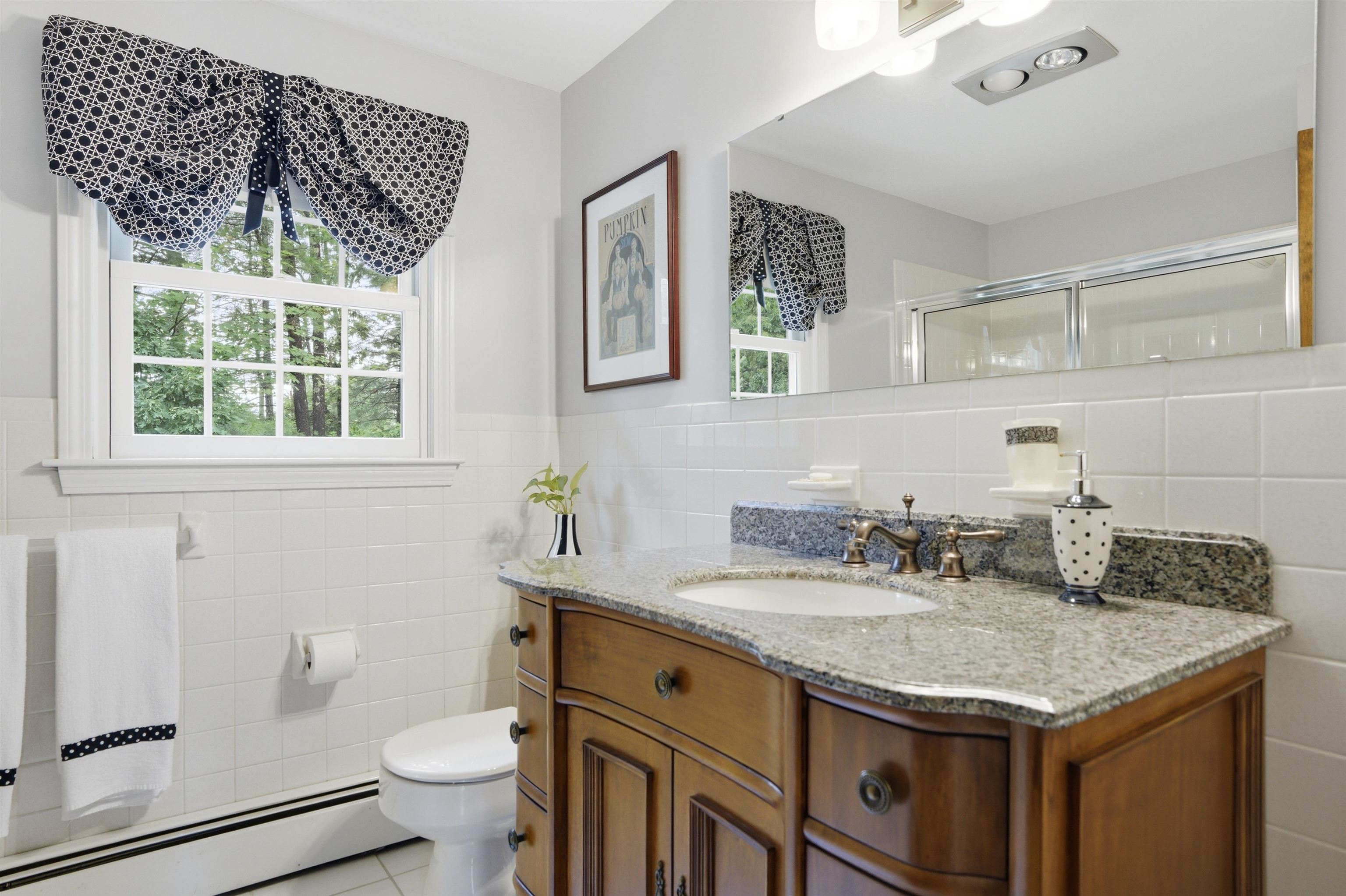 9 Whitman Road Nashua, NH 03062 - Photo 25 of 39