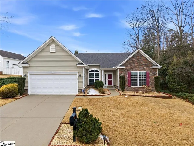 $390,000 | 205 Allendale Abbay Lane, Simpsonville, SC 29681