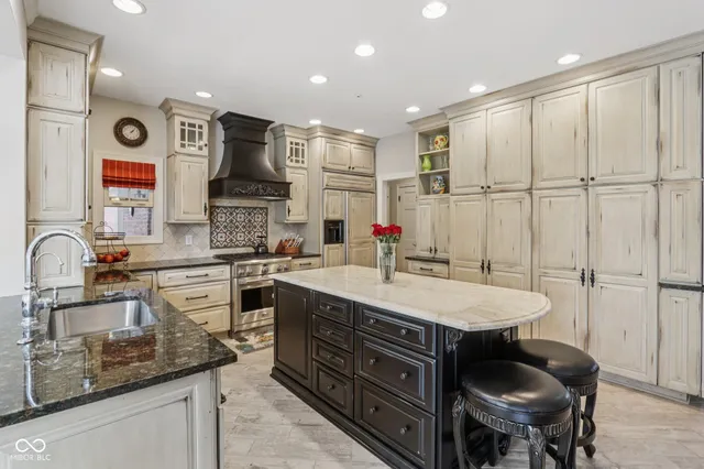 $929,000 | 9224 Bluestone Circle, Indianapolis, IN 46236