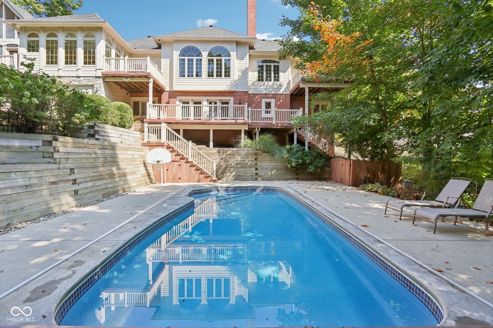 9224 Bluestone Circle Indianapolis, IN 46236 - Photo 3 of 91