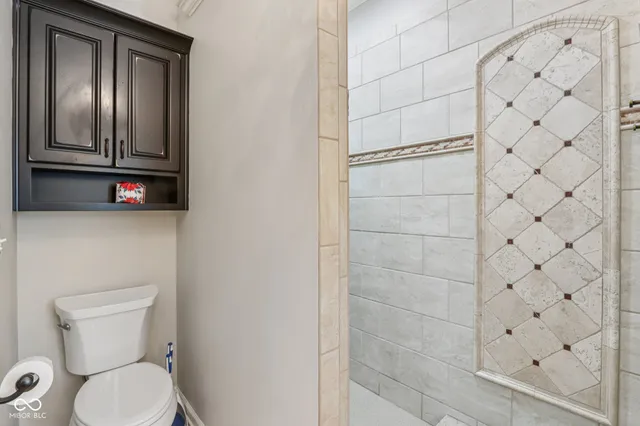 $929,000 | 9224 Bluestone Circle, Indianapolis, IN 46236