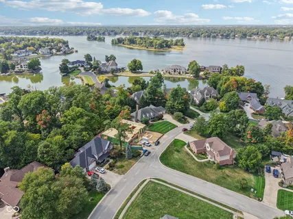 $929,000 | 9224 Bluestone Circle, Indianapolis, IN 46236