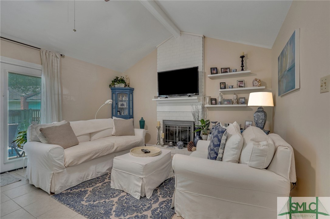 64 Navigator Lane Savannah, GA 31410 - Photo 4 of 29