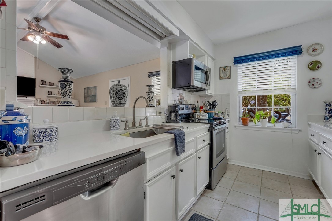 64 Navigator Lane Savannah, GA 31410 - Photo 10 of 29