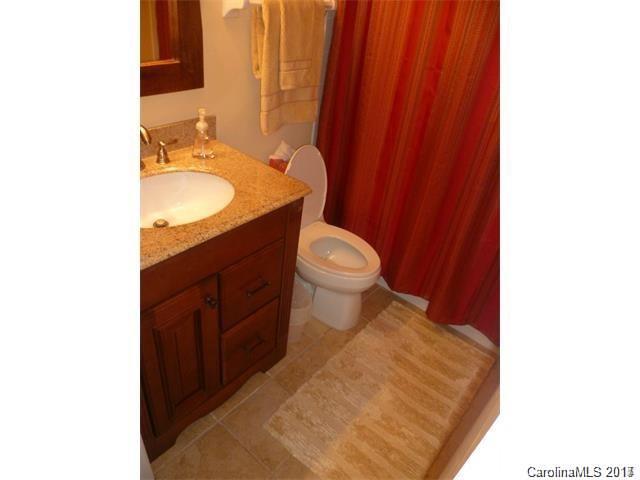 19835 Henderson Road, Unit A Cornelius, NC 28031 - Photo 7 of 21