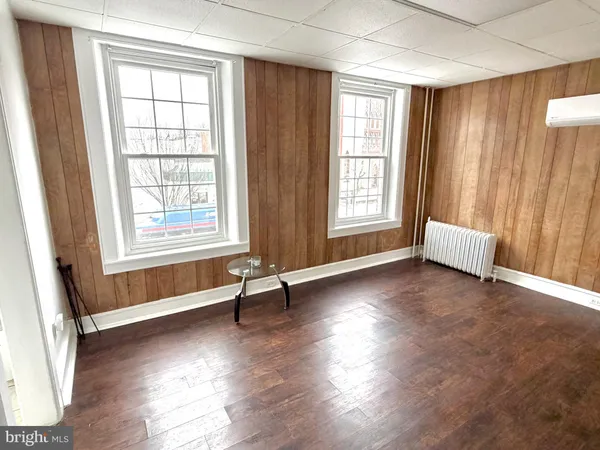 $1,200 | 136 South 5th Street, Unit 2F, Reading, PA 19602