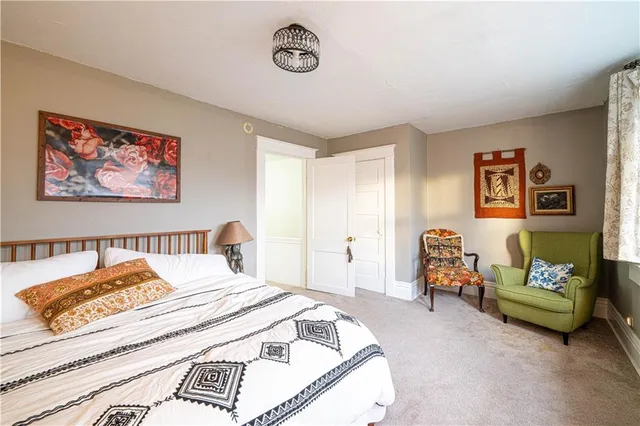 $114,900 | 1221 Felix Street, St. Joseph, MO 64501