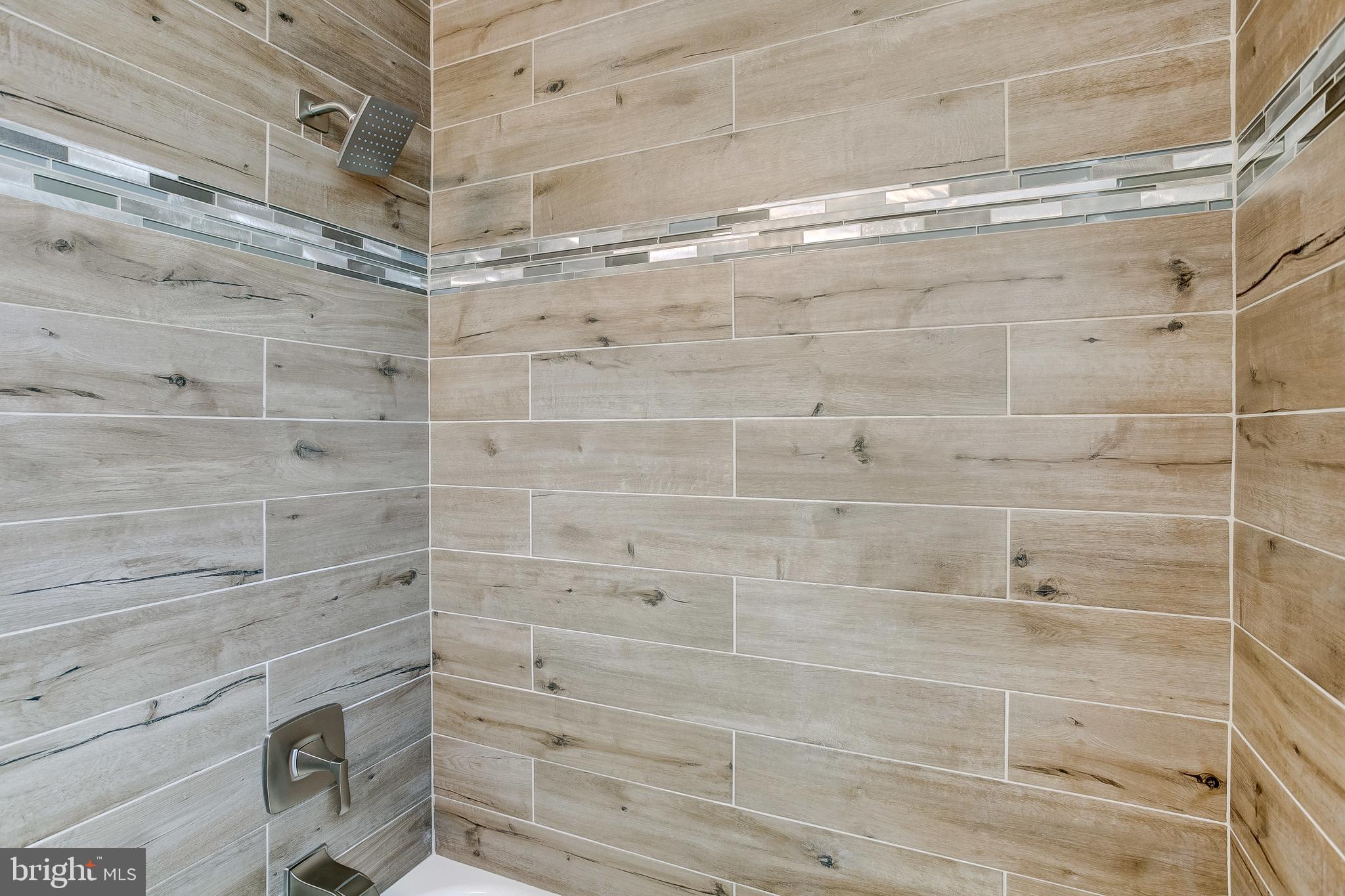 1625 Northwick Road Baltimore, MD 21218 - Photo 18 of 33 Custom Tilework