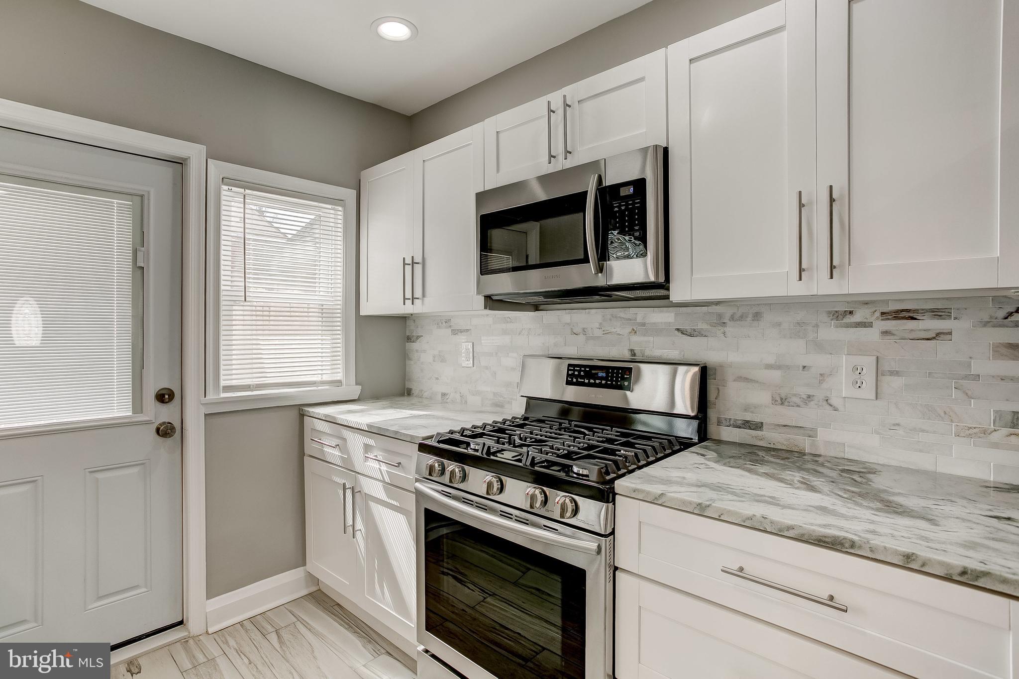 1625 Northwick Road Baltimore, MD 21218 - Photo 6 of 33 Wood Shaker Cabinets