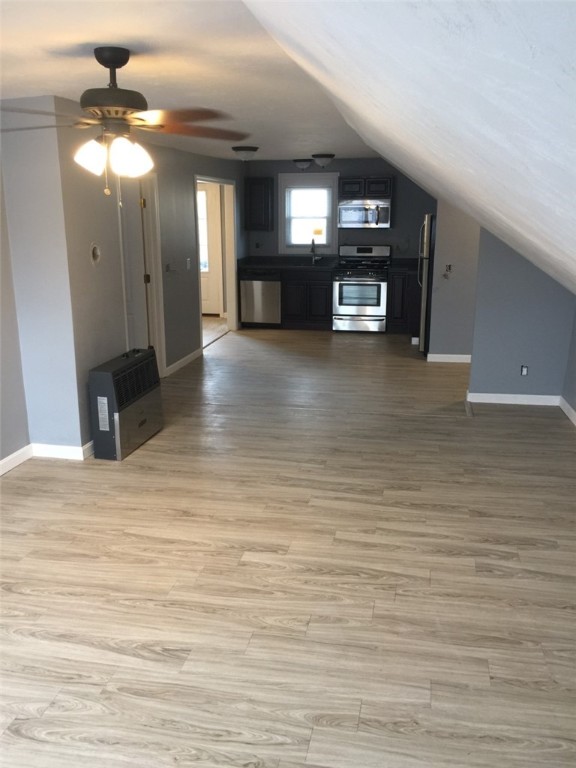125 Rathbun Street Woonsocket, RI 02895 - Photo 5 of 26 3rd