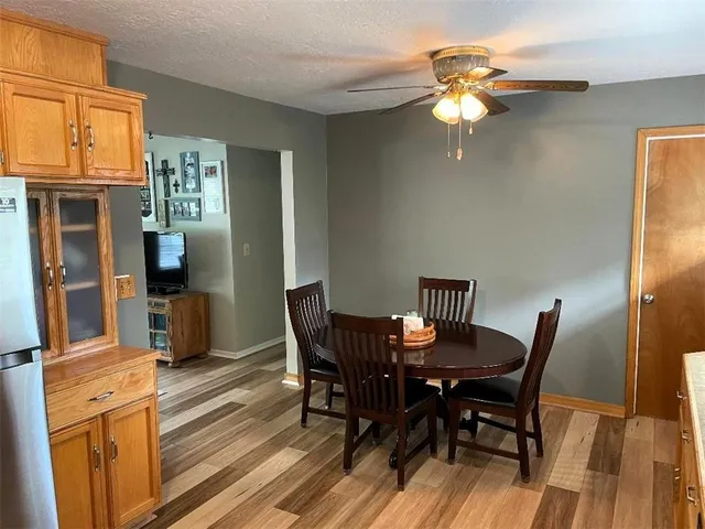 $275,000 | 102 Southwest Moore Court, Blue Springs, MO 64014