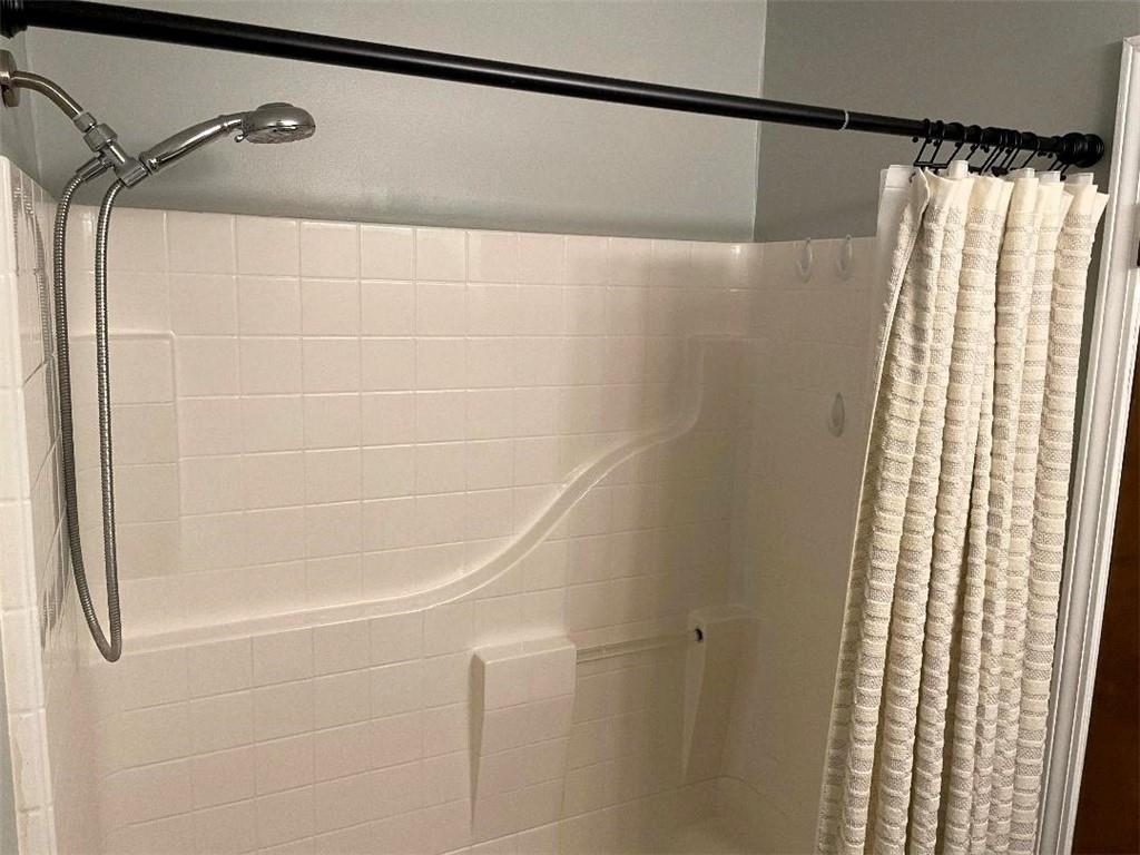 102 Southwest Moore Court Blue Springs, MO 64014 - Photo 24 of 36