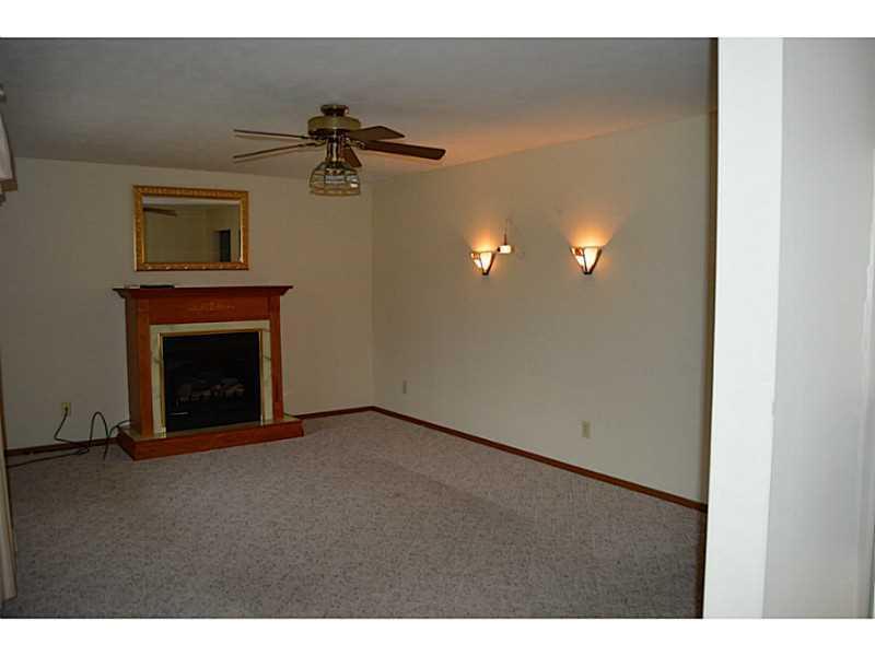 1129 Armsgate Road, Unit 135 Springfield, OH 45503 - Photo 4 of 10