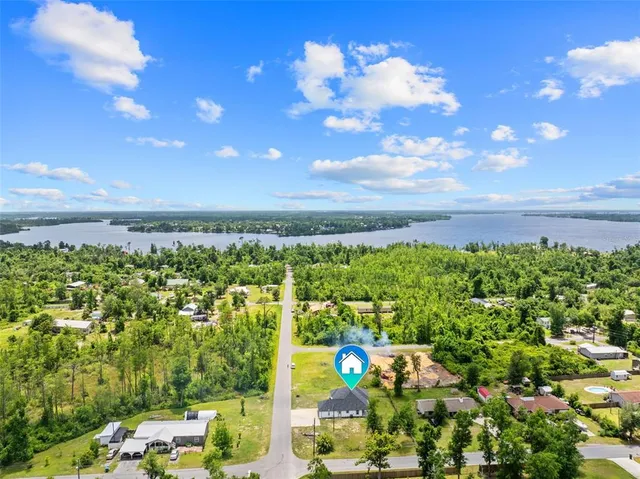 $240,000 | 8823 Seminole Street, Youngstown, FL 32466