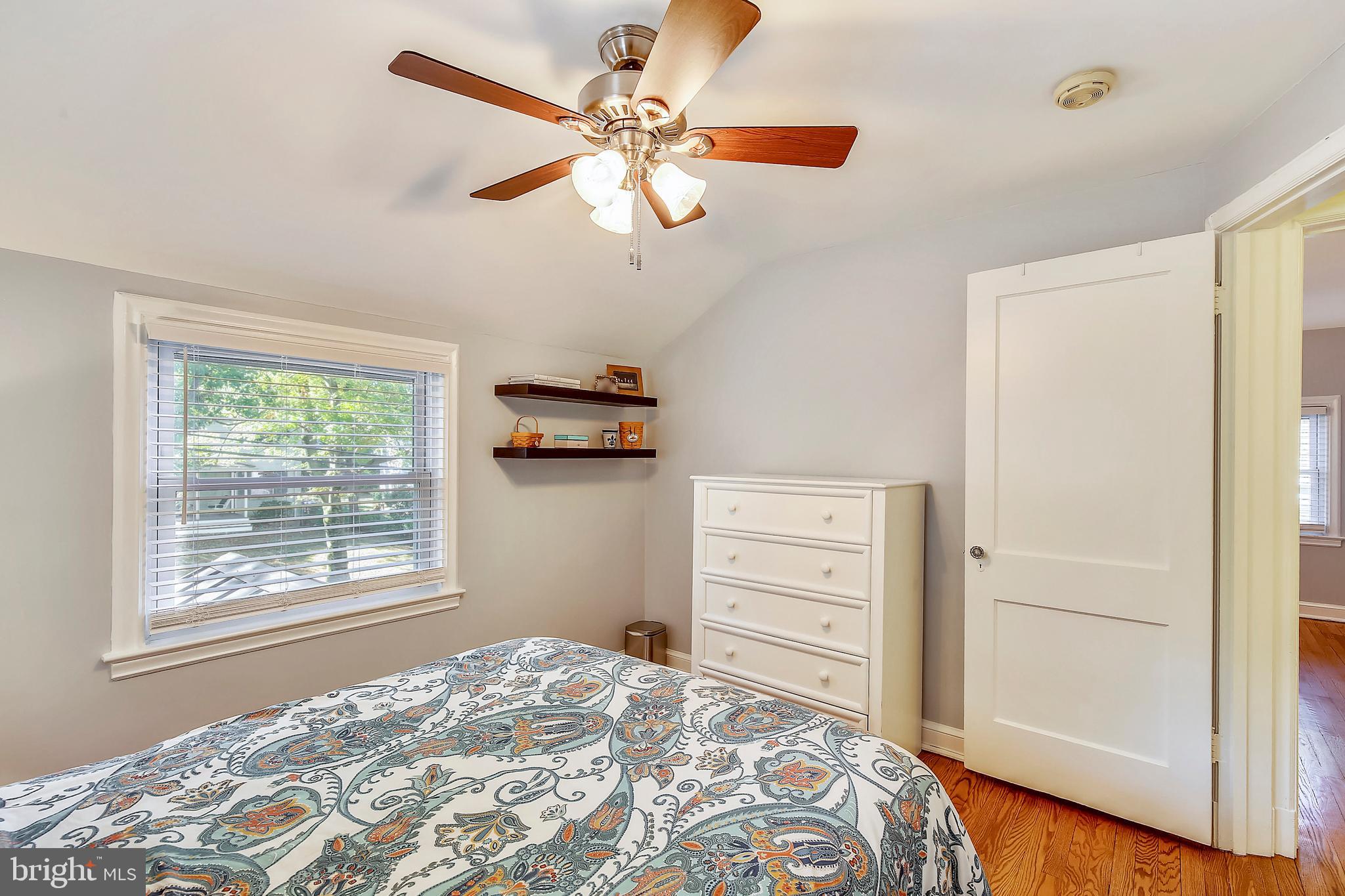 9929 Woodburn Road Silver Spring, MD 20901 - Photo 22 of 33 Bedroom #3
