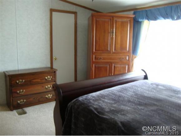 660 Divide Loop Flat Rock, NC 28731 - Photo 10 of 24 Gallery Image 10