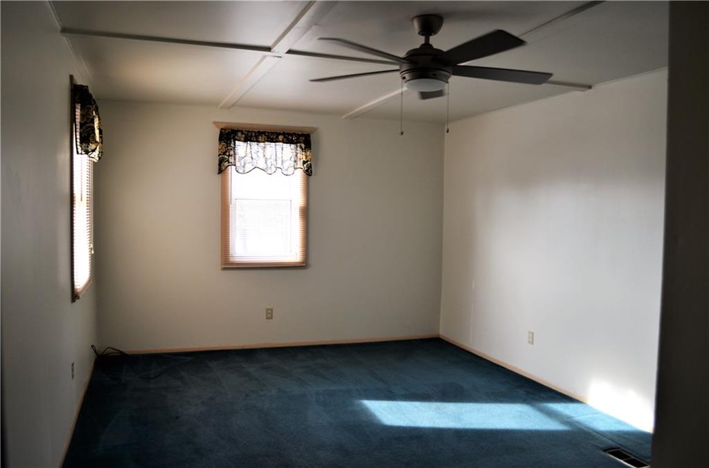 735 Freeport Road Butler, PA 16002 - Photo 15 of 25
