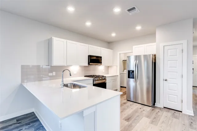 $2,600 | 2086 Alice Jay Way, Round Rock, TX 78665